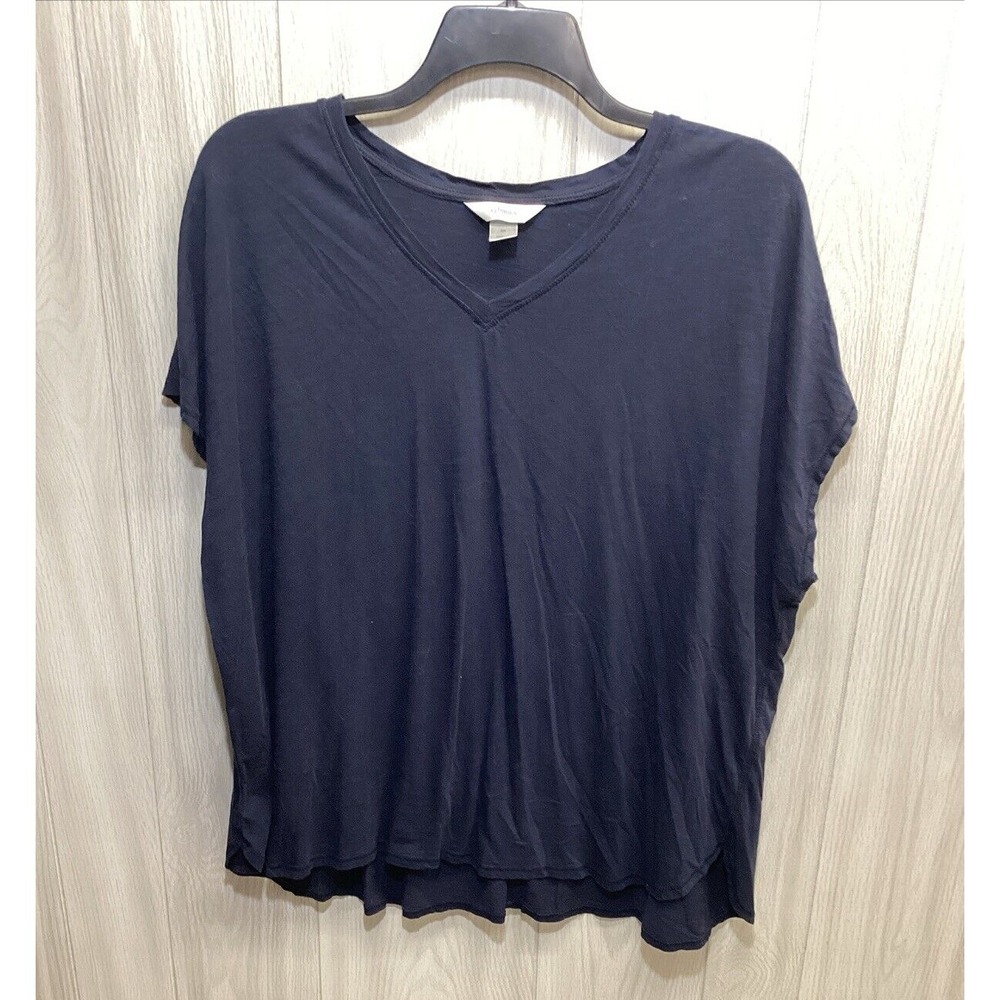 CJ‎ BANKS Women's (Size 3X) Short Sleeve V-Neck T-Shirt Dark Blue